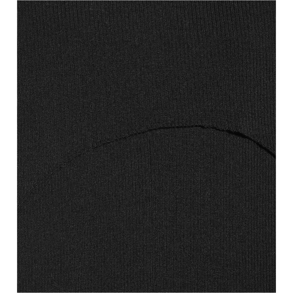 GIVENCHY
Wool cape midi dress
SMALL - Picture 5 of 5